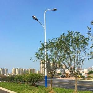 高杆路灯